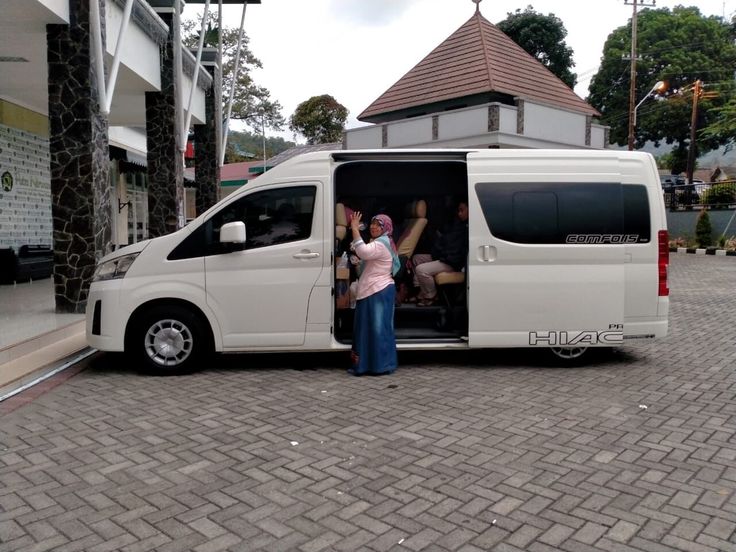 Cilacap Car Pickup Service: Effortless Travel Solutions